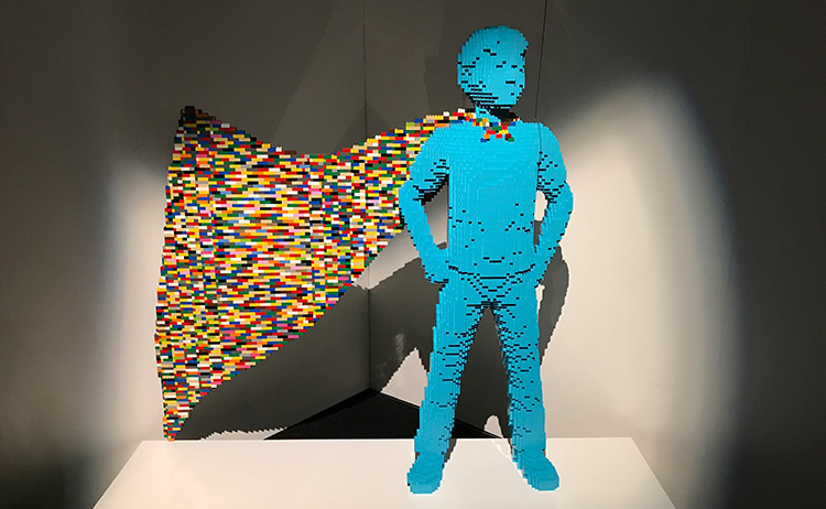 The Art Of The Brick: DC Super Heroes - Hero Within